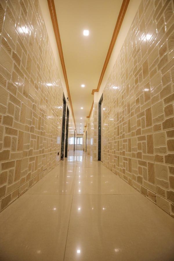 Hotel Sai Niwas Lonavala Esterno foto