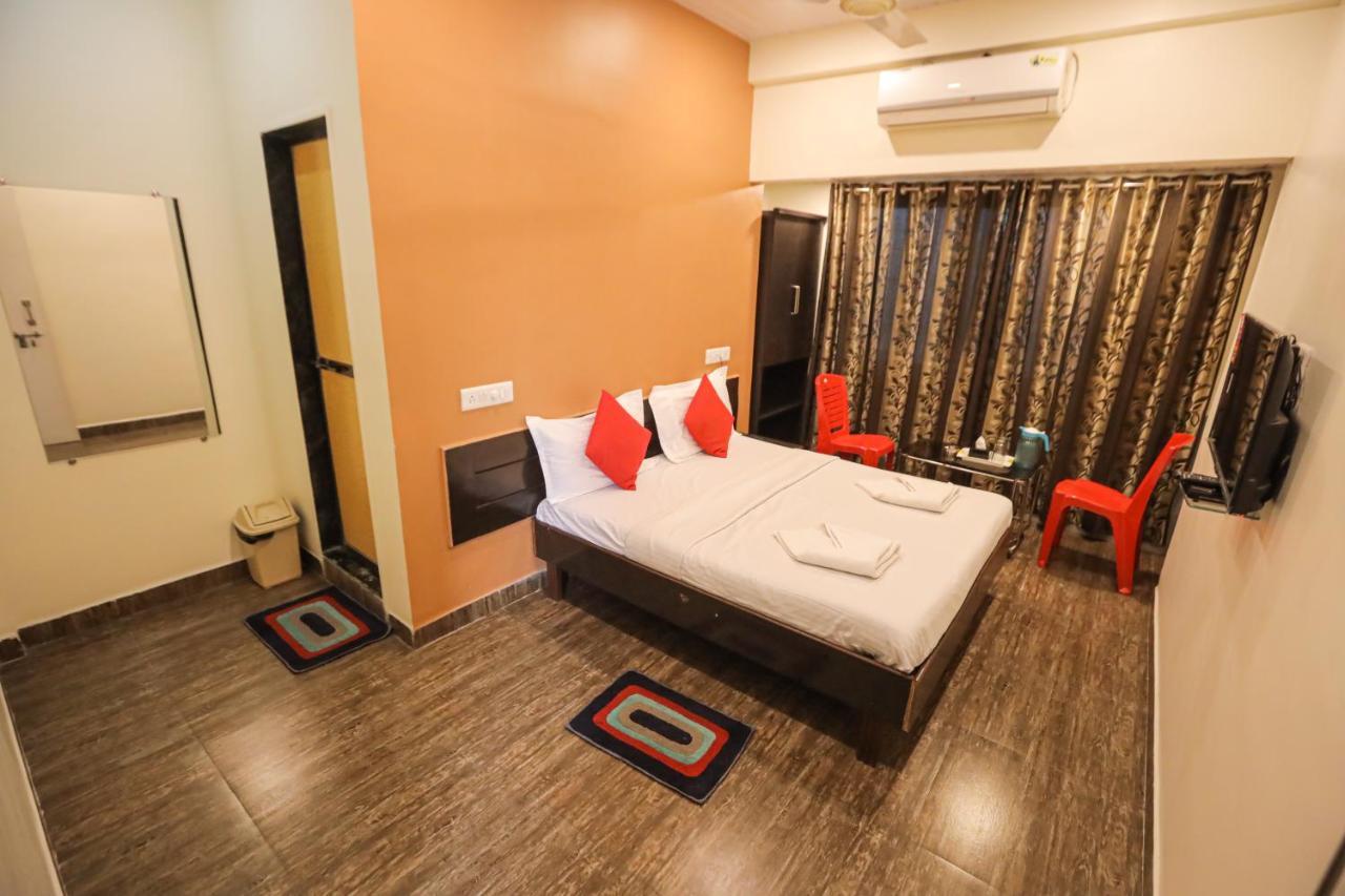 Hotel Sai Niwas Lonavala Esterno foto