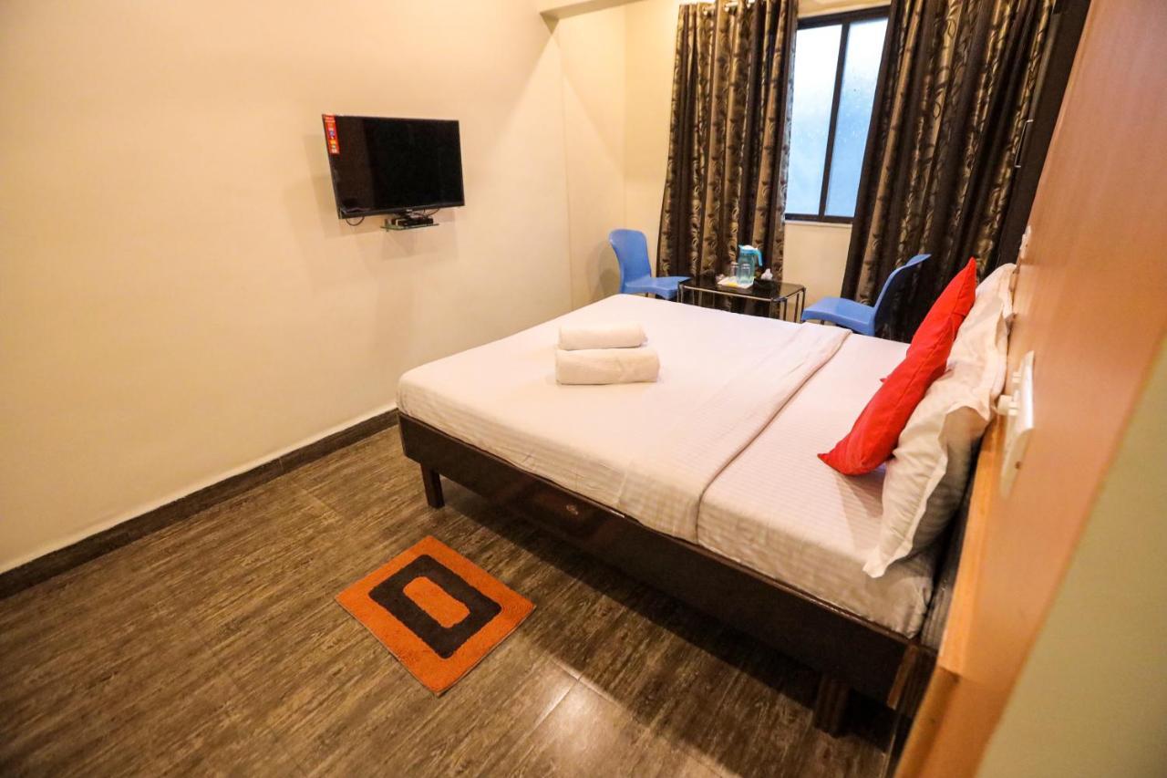 Hotel Sai Niwas Lonavala Esterno foto
