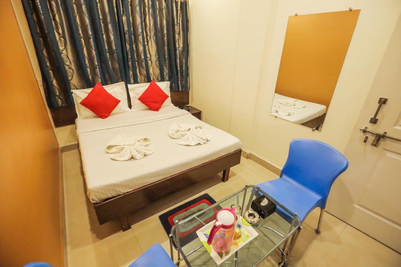 Hotel Sai Niwas Lonavala Esterno foto